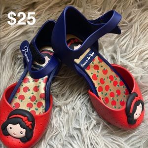 Mini Melissa Grendene Snow White